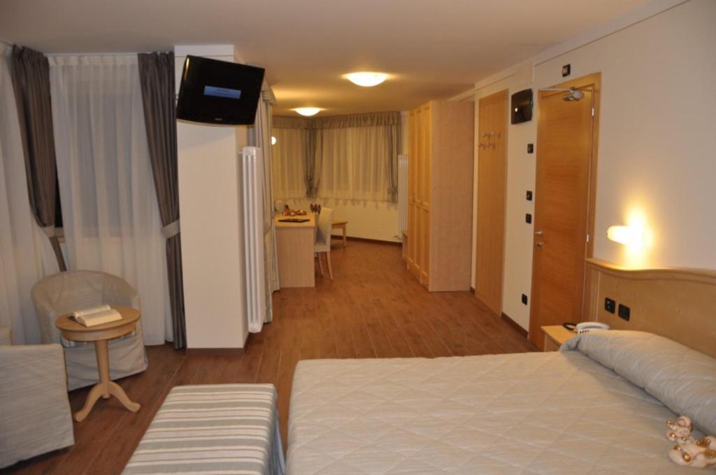 Hotel Select Andalo Esterno foto