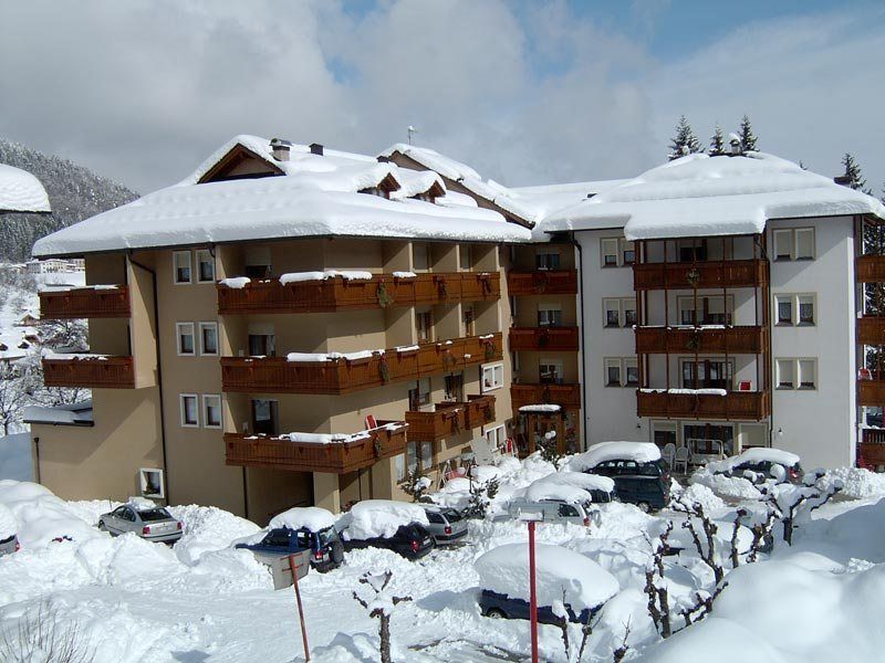 Hotel Select Andalo Esterno foto